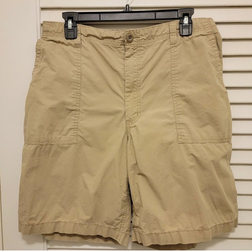 Last call before remove - Lands' End Men's Tan Cargo Shorts
